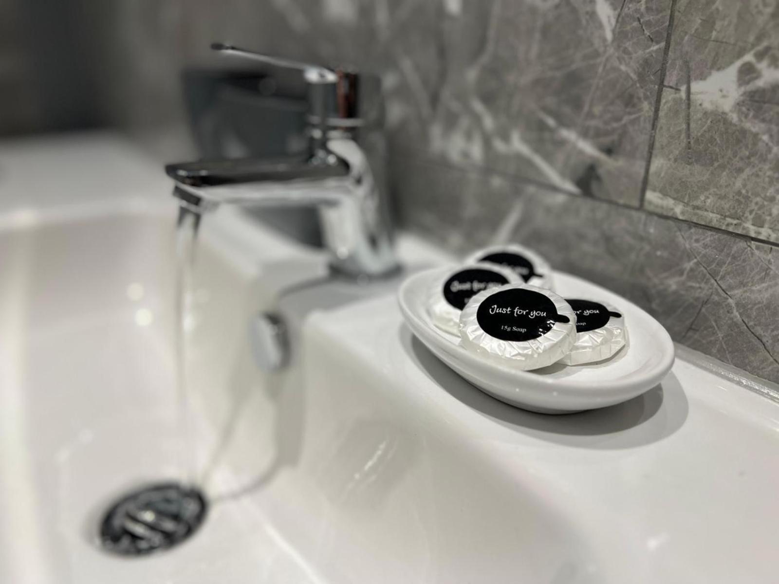 Whiskawaystays - Foregate Street - Apartment 4 Worcester Luaran gambar